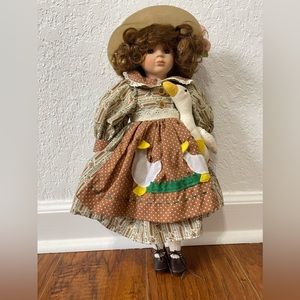 Collectible Memories Doll Holding A Duck W Duck Dress On W Stand 16" Tall
1997